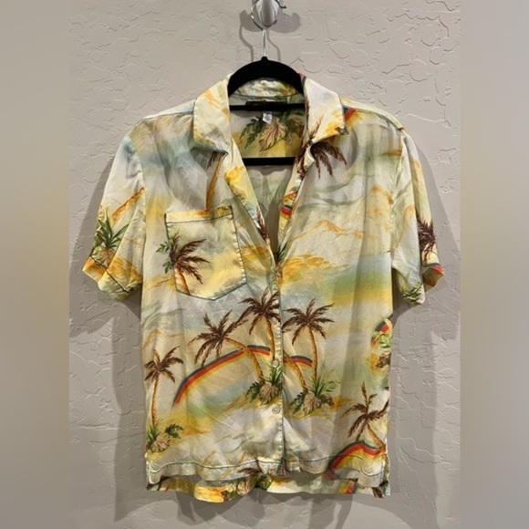Urban Outfitters Button up - Picture 1 of 4